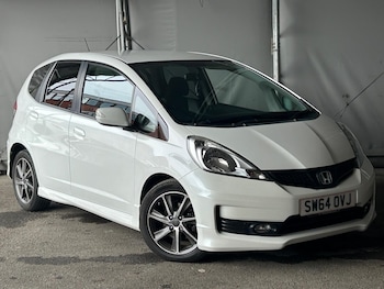 Used Honda Jazz 2015 for sale - 79413027: Photo