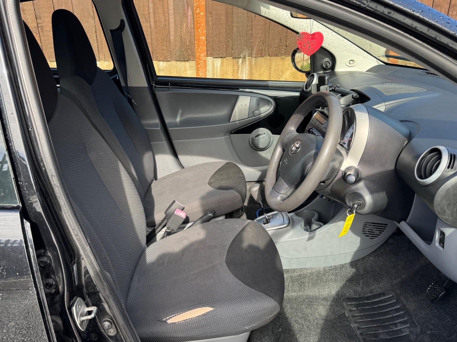 Used Toyota AYGO 2007 for sale - 78020405: Photo 13