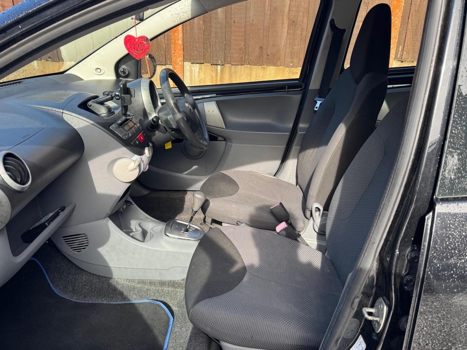 Used Toyota AYGO 2007 for sale - 78020405: Photo 26