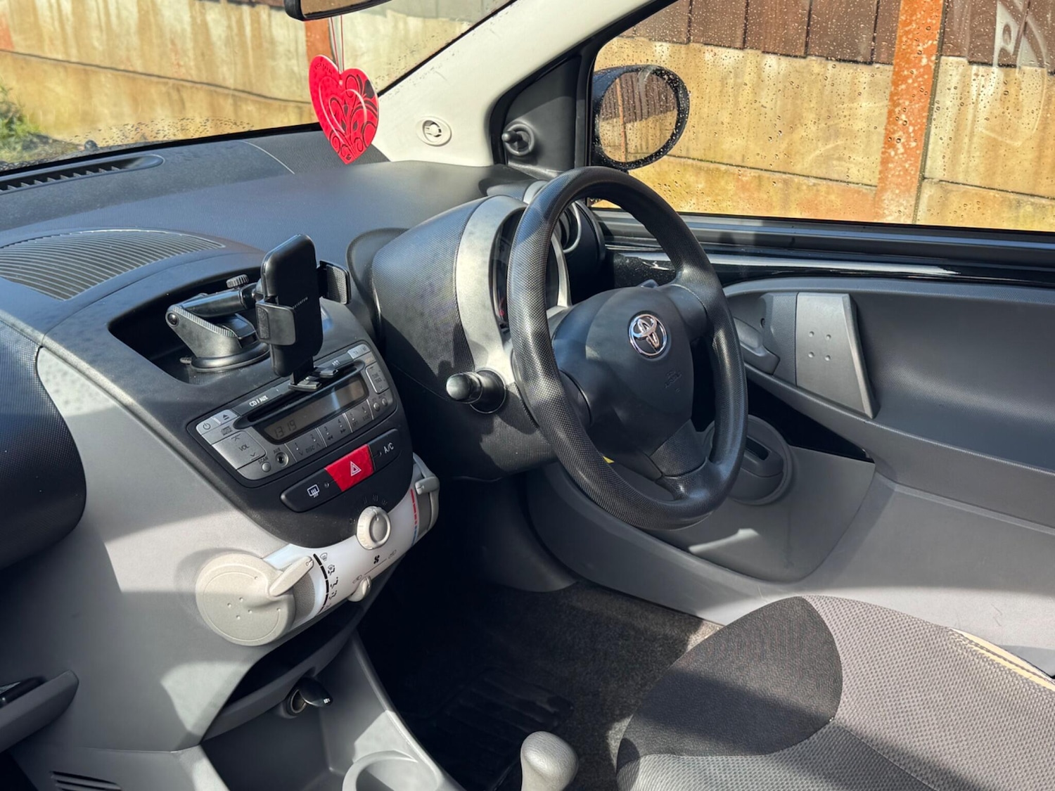 Used Toyota AYGO 2007 for sale - 78020405: Photo 31