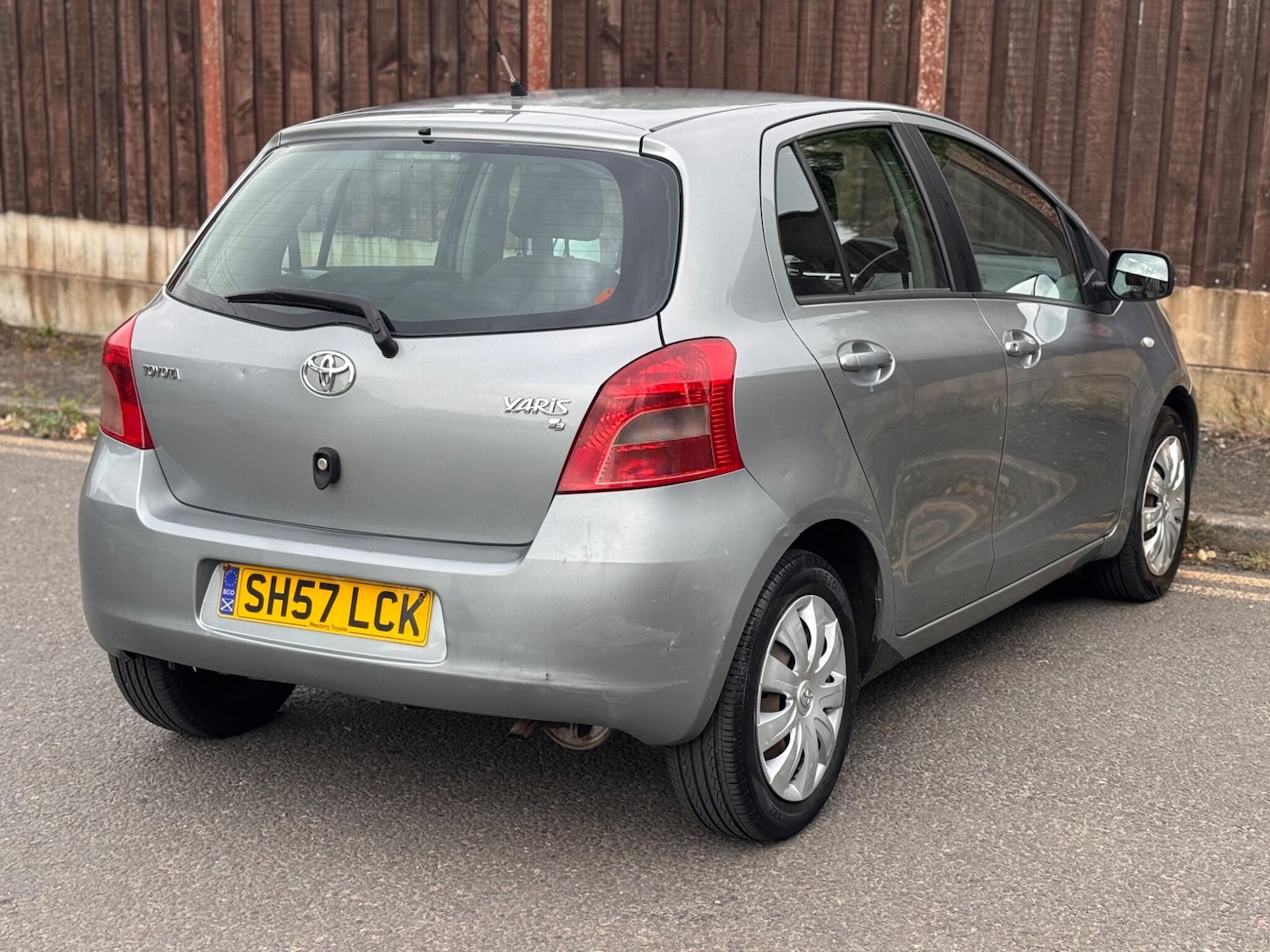 Used Toyota Yaris 2007 for sale - 76727691: Photo 6