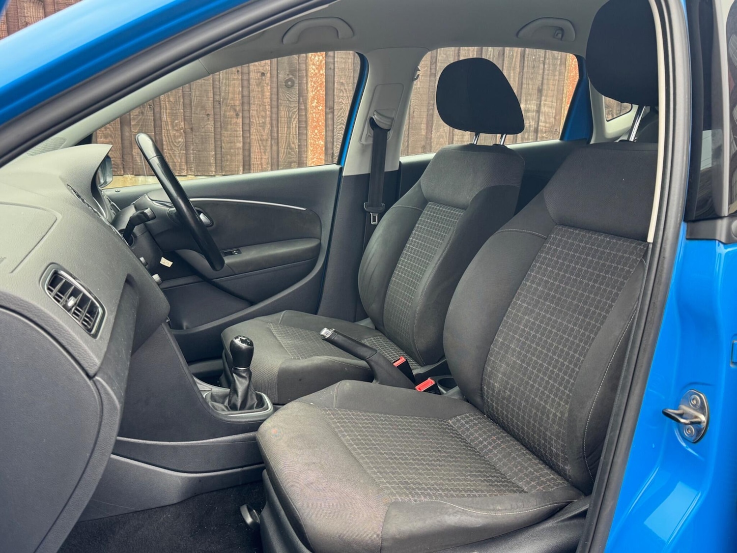 Used Volkswagen Polo 2015 for sale - 77305071: Photo 27