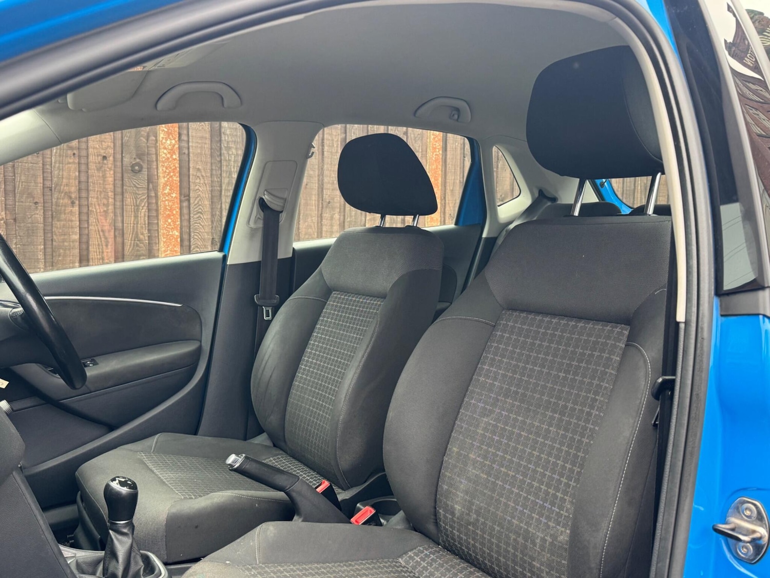 Used Volkswagen Polo 2015 for sale - 77305071: Photo 28