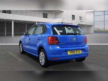 Used Volkswagen Polo 2015 for sale - 77305071: Photo