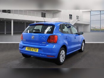 Used Volkswagen Polo 2015 for sale - 77305071: Photo