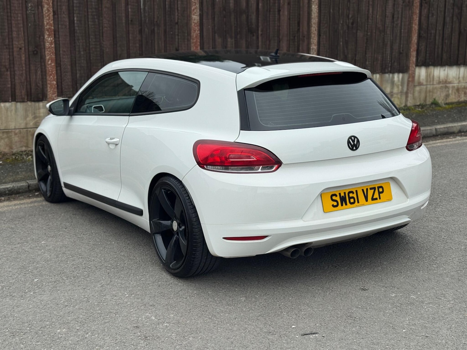 Used Volkswagen Scirocco 2012 for sale - 77799382: Photo 6