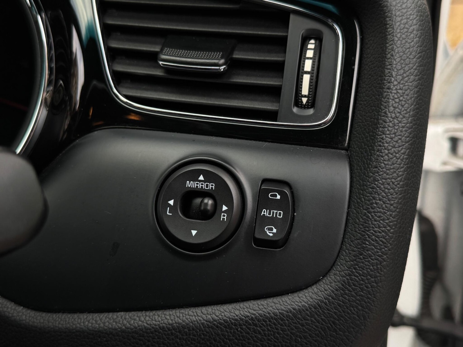 Used Kia Ceed for sale - 78047629: Photo 56