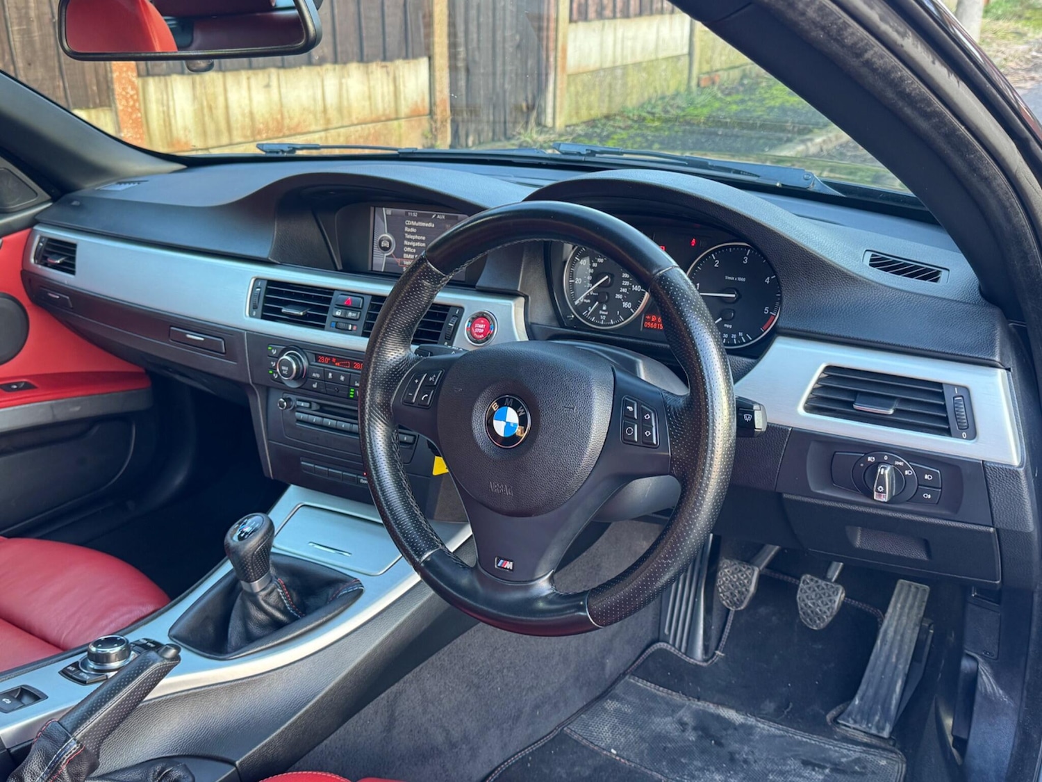 Used BMW 3 Series 2012 for sale - 77017114: Photo 18