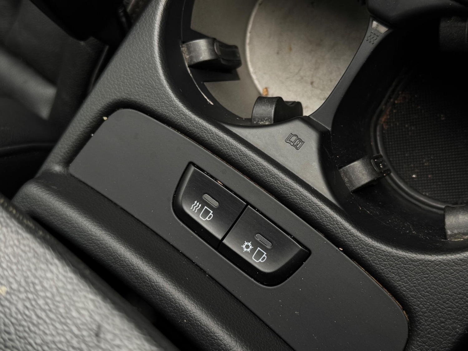 Used Audi Q5 2011 for sale - 78185473: Photo 47