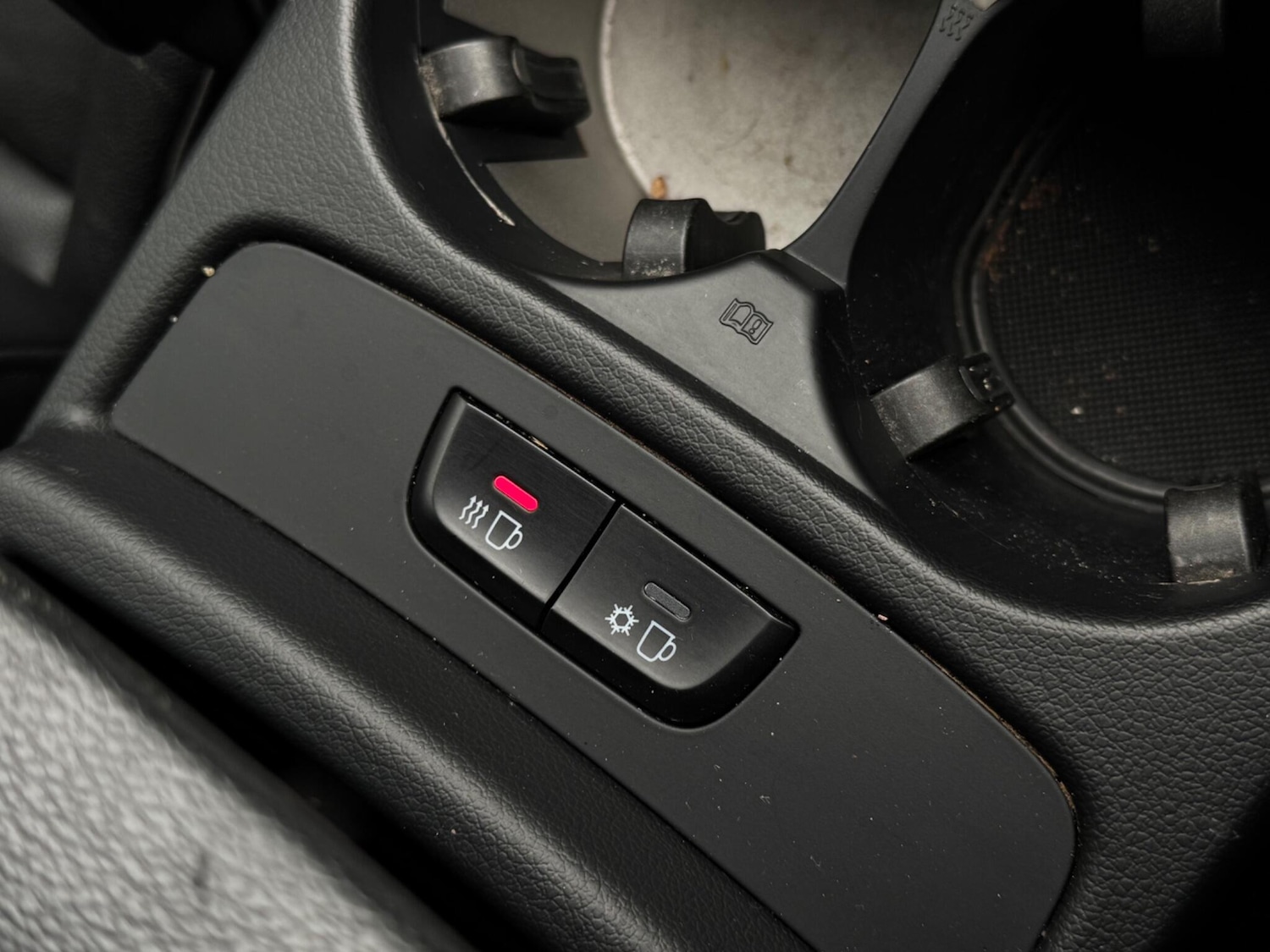 Used Audi Q5 2011 for sale - 78185473: Photo 48