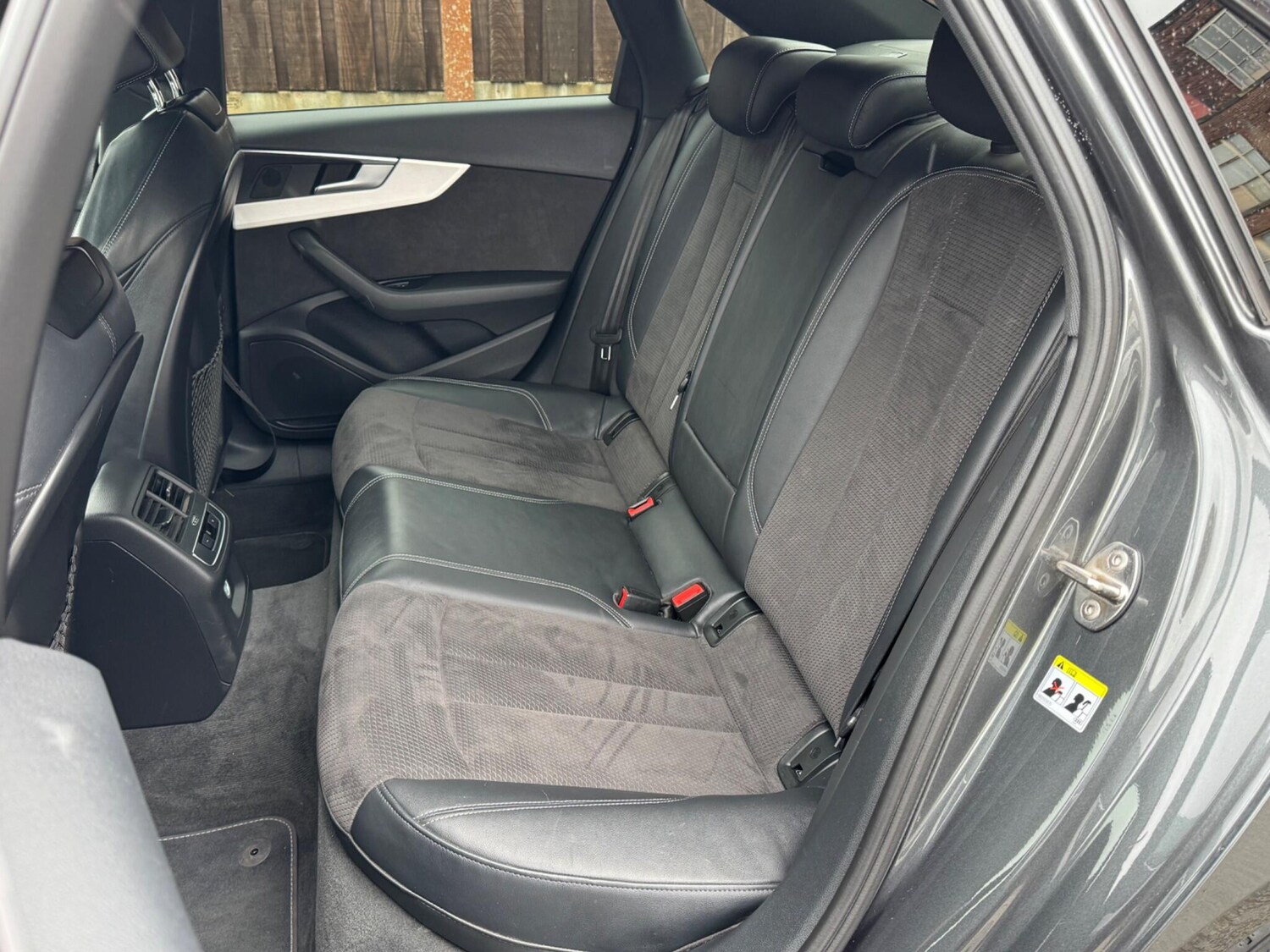 Used Audi A4 2018 for sale - 77939781: Photo 25