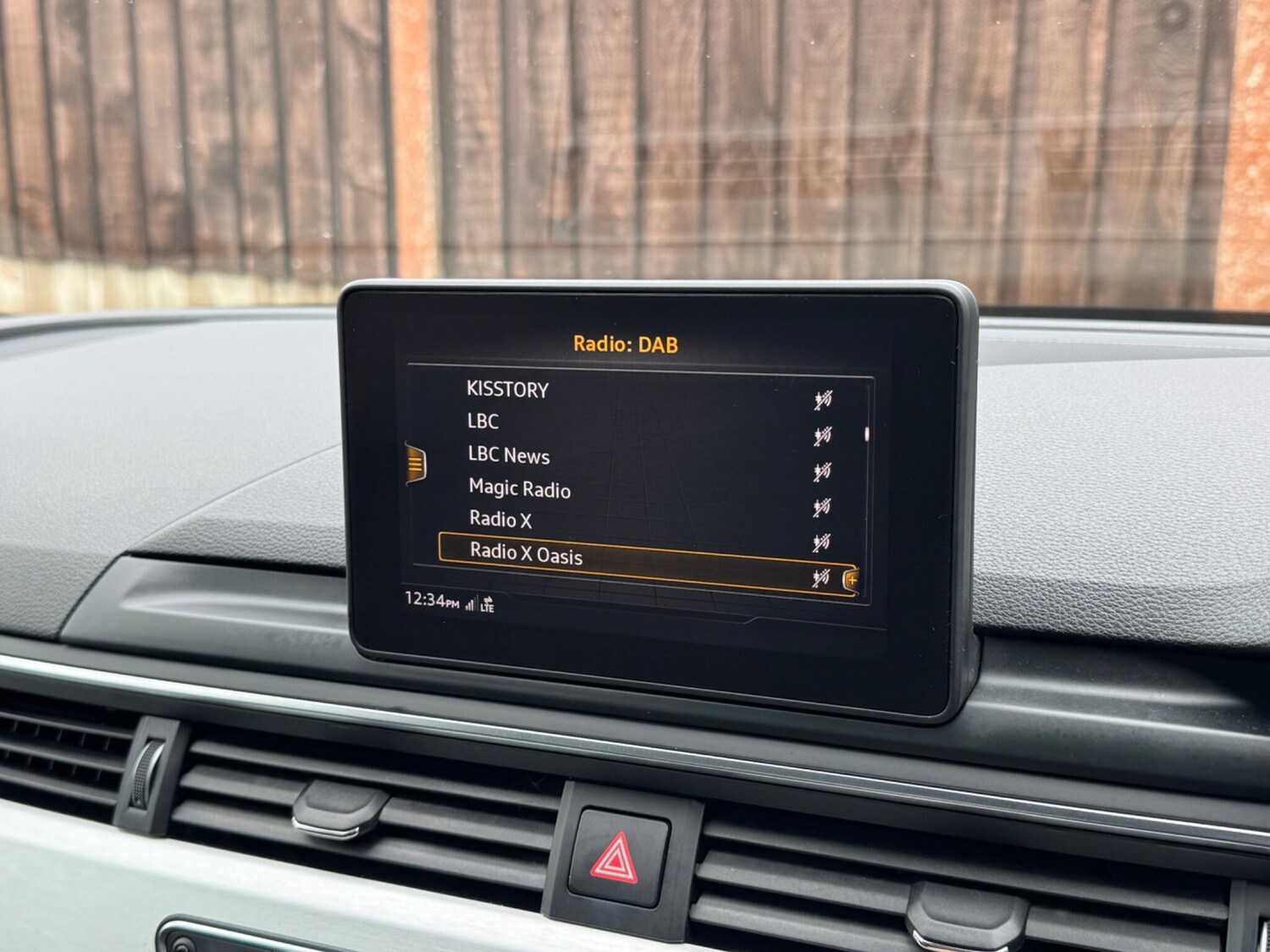 Used Audi A4 2018 for sale - 77939781: Photo 45