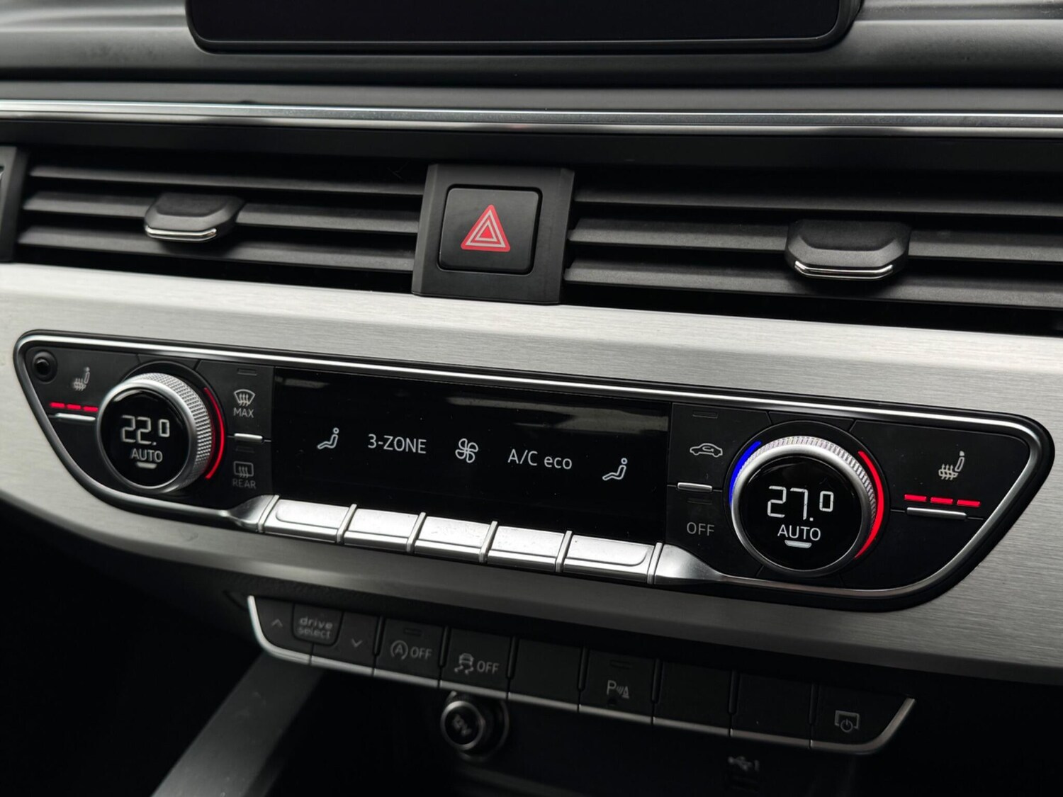 Used Audi A4 2018 for sale - 77939781: Photo 50