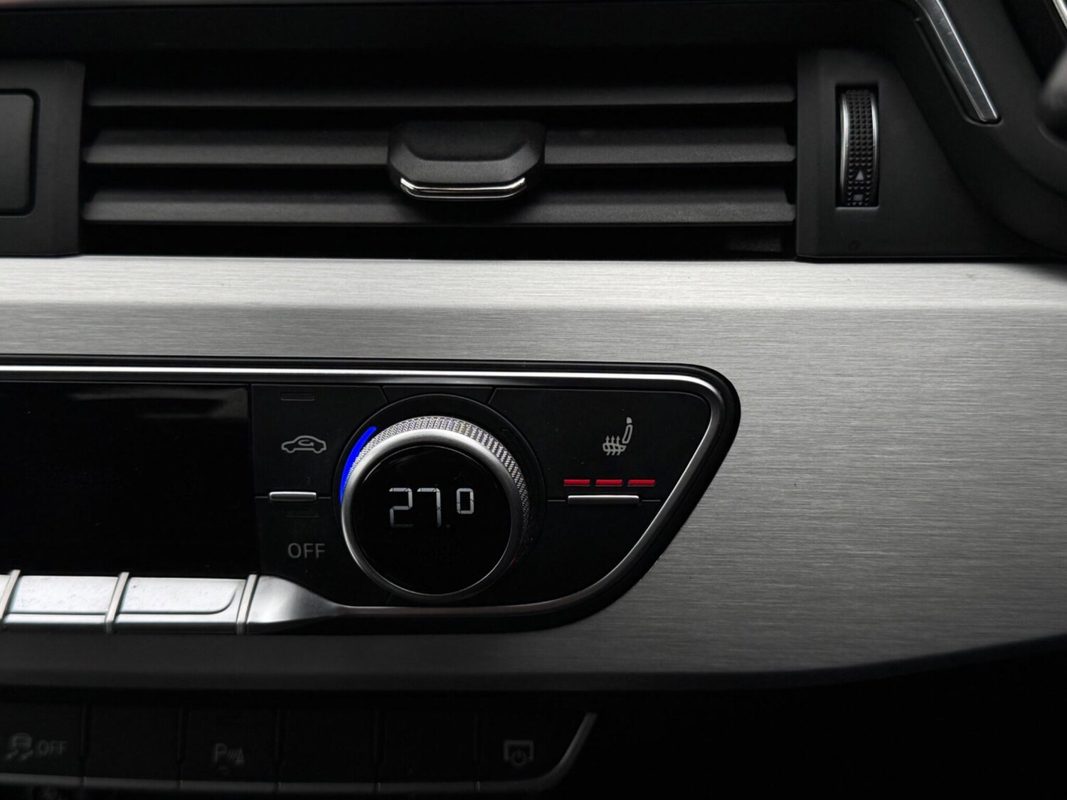 Used Audi A4 2018 for sale - 77939781: Photo 51