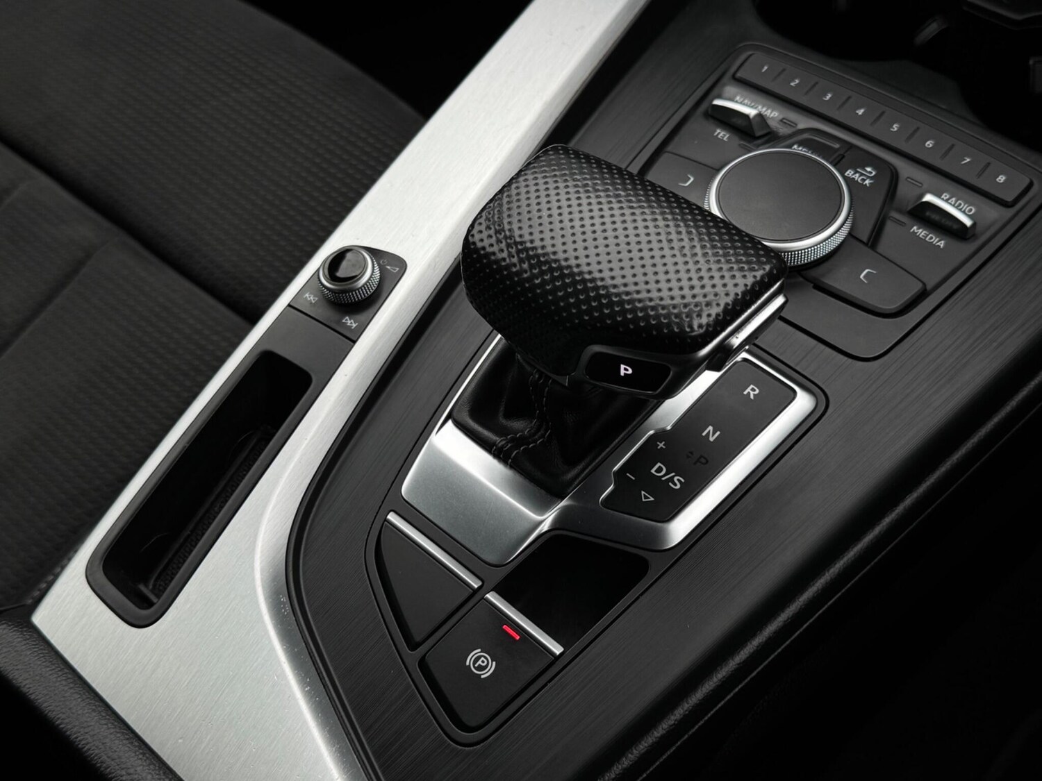 Used Audi A4 2018 for sale - 77939781: Photo 54