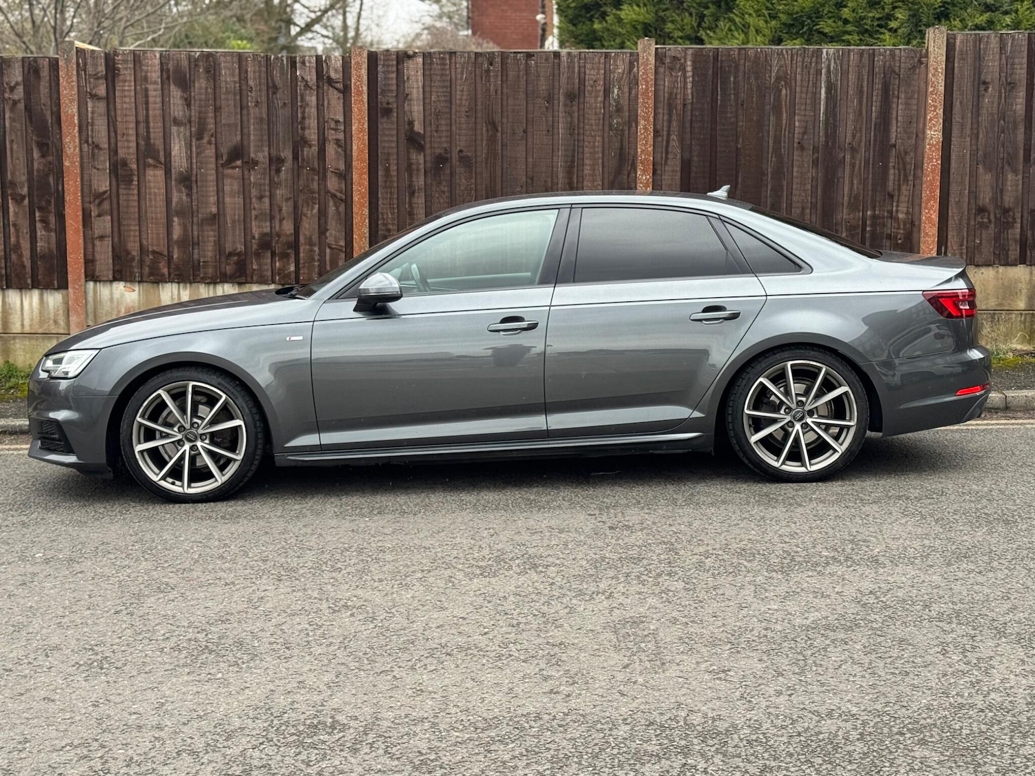 Used Audi A4 2018 for sale - 77939781: Photo 8