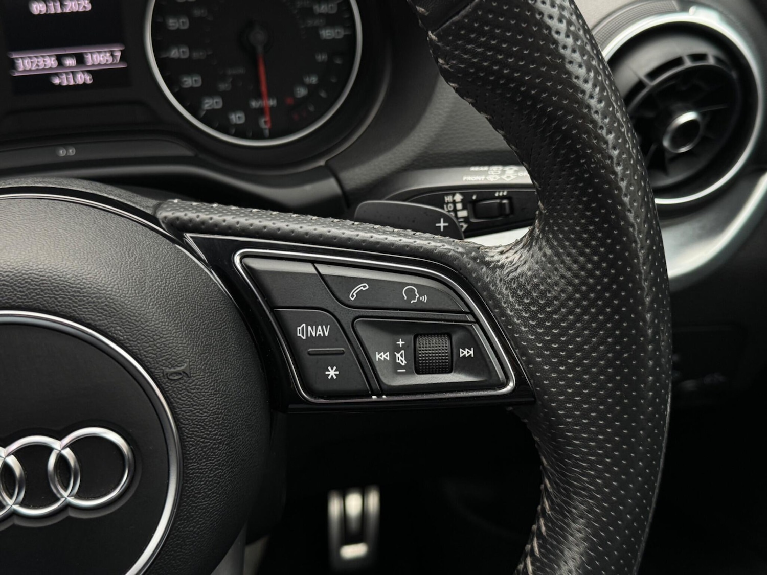 Used Audi Q2 2017 for sale - 76538484: Photo 39