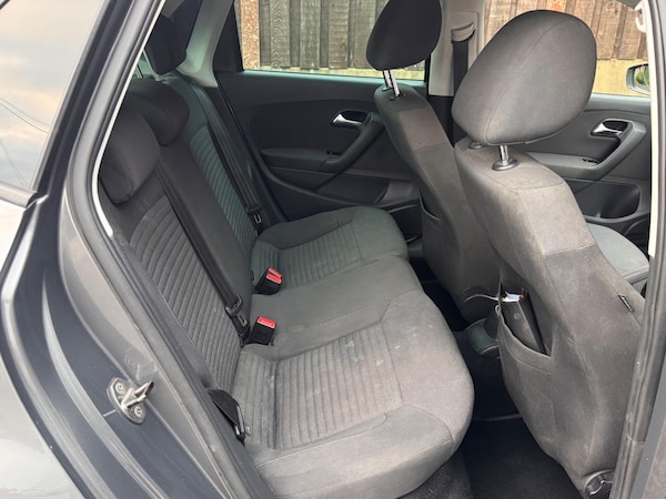 Used Volkswagen Polo 2011 for sale - 76283400: Photo 17