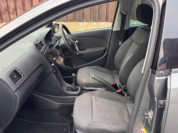 Used Volkswagen Polo 2011 for sale - 76283400: Photo 26