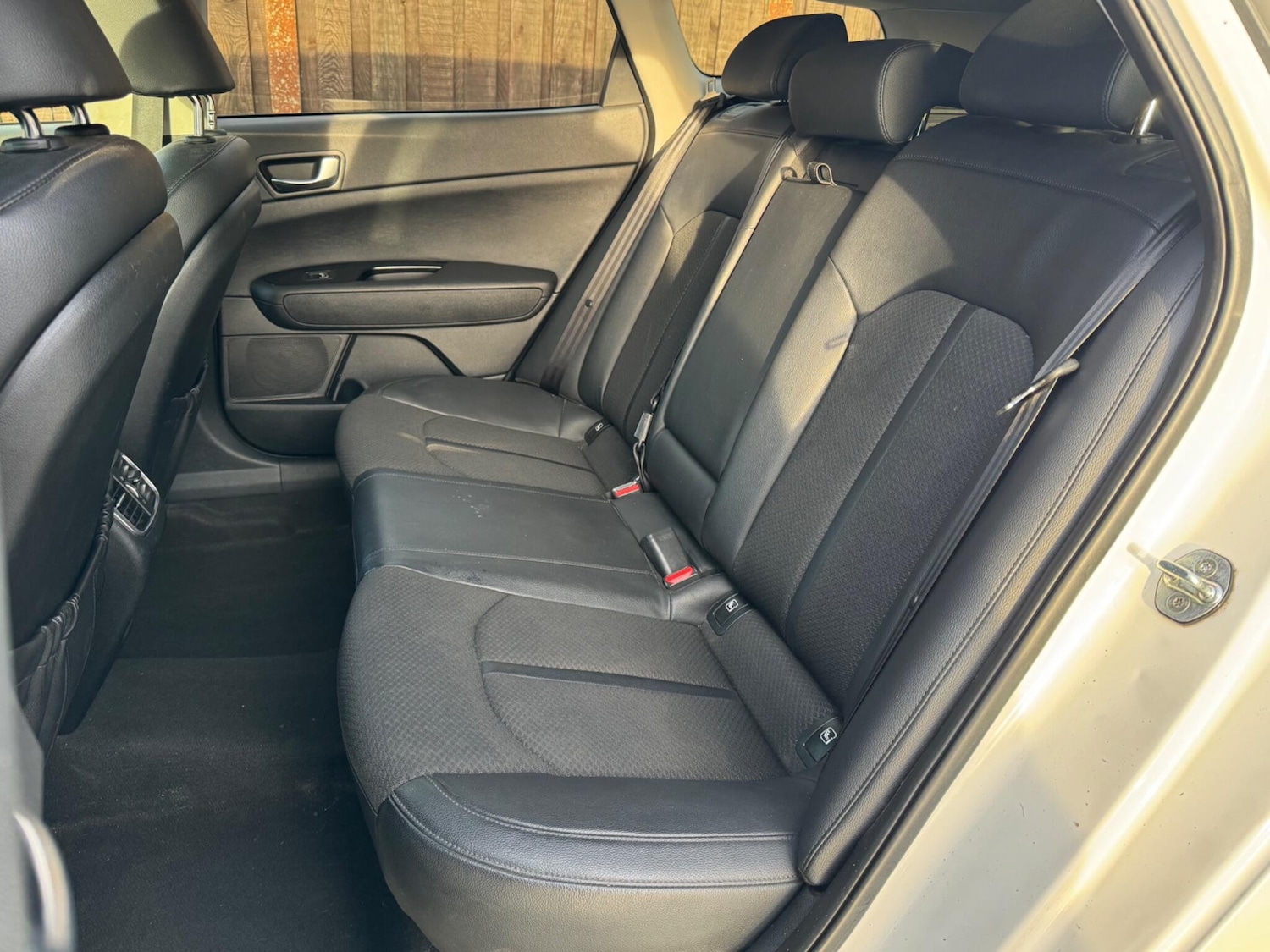 Used Kia Optima 2017 for sale - 76936414: Photo 24