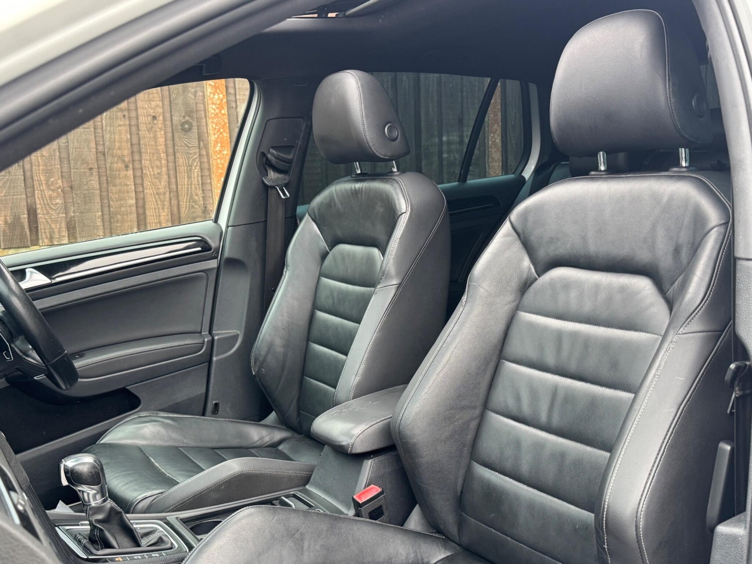 Used Volkswagen Golf 2014 for sale - 77524044: Photo 28