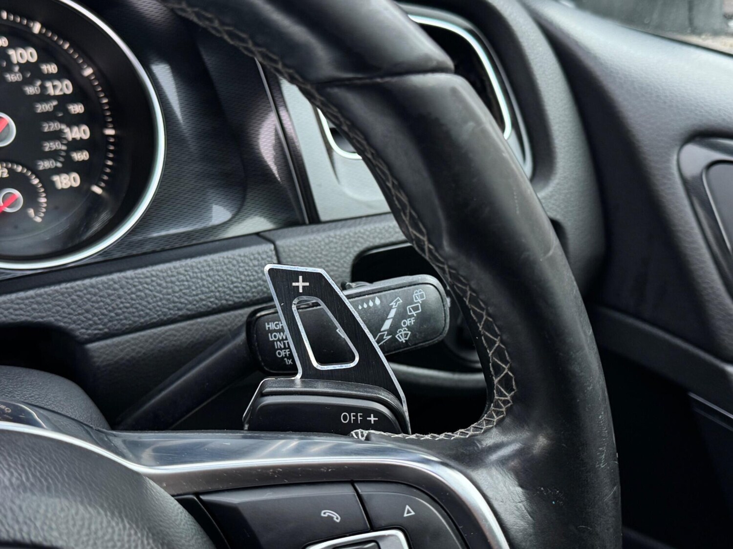 Used Volkswagen Golf 2014 for sale - 77524044: Photo 40