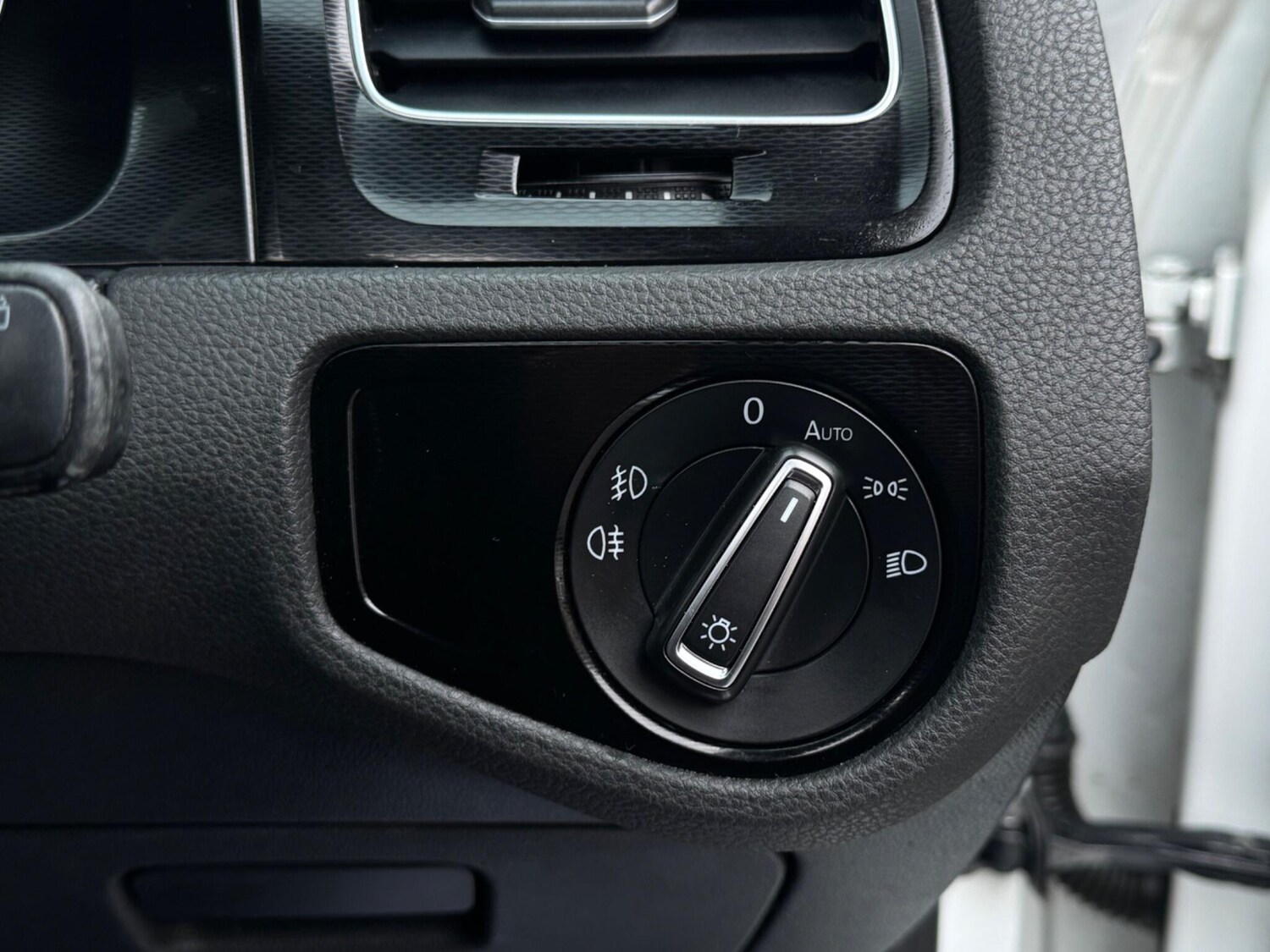 Used Volkswagen Golf 2014 for sale - 77524044: Photo 60