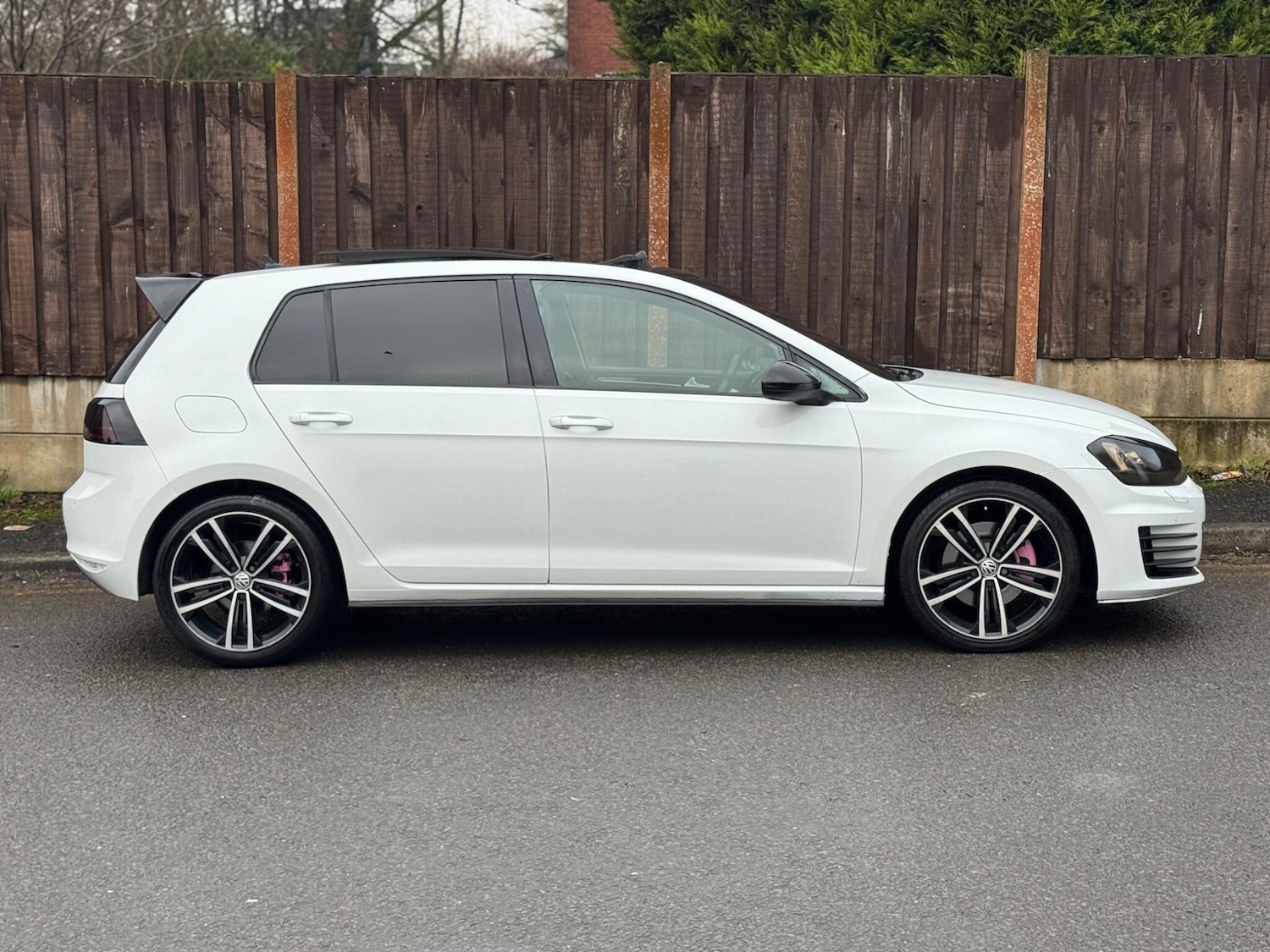 Used Volkswagen Golf 2014 for sale - 77524044: Photo 8
