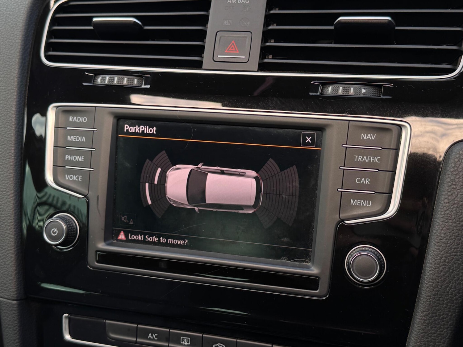 Used Volkswagen Golf 2016 for sale - 76999010: Photo 50