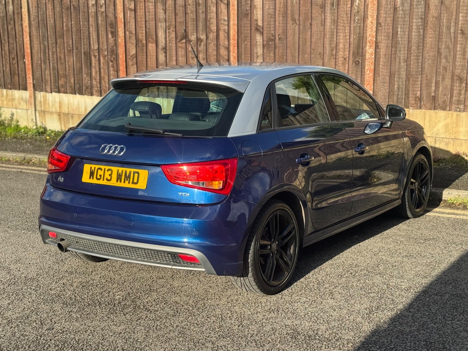 Used Audi A1 2013 for sale - 76620244: Photo 6