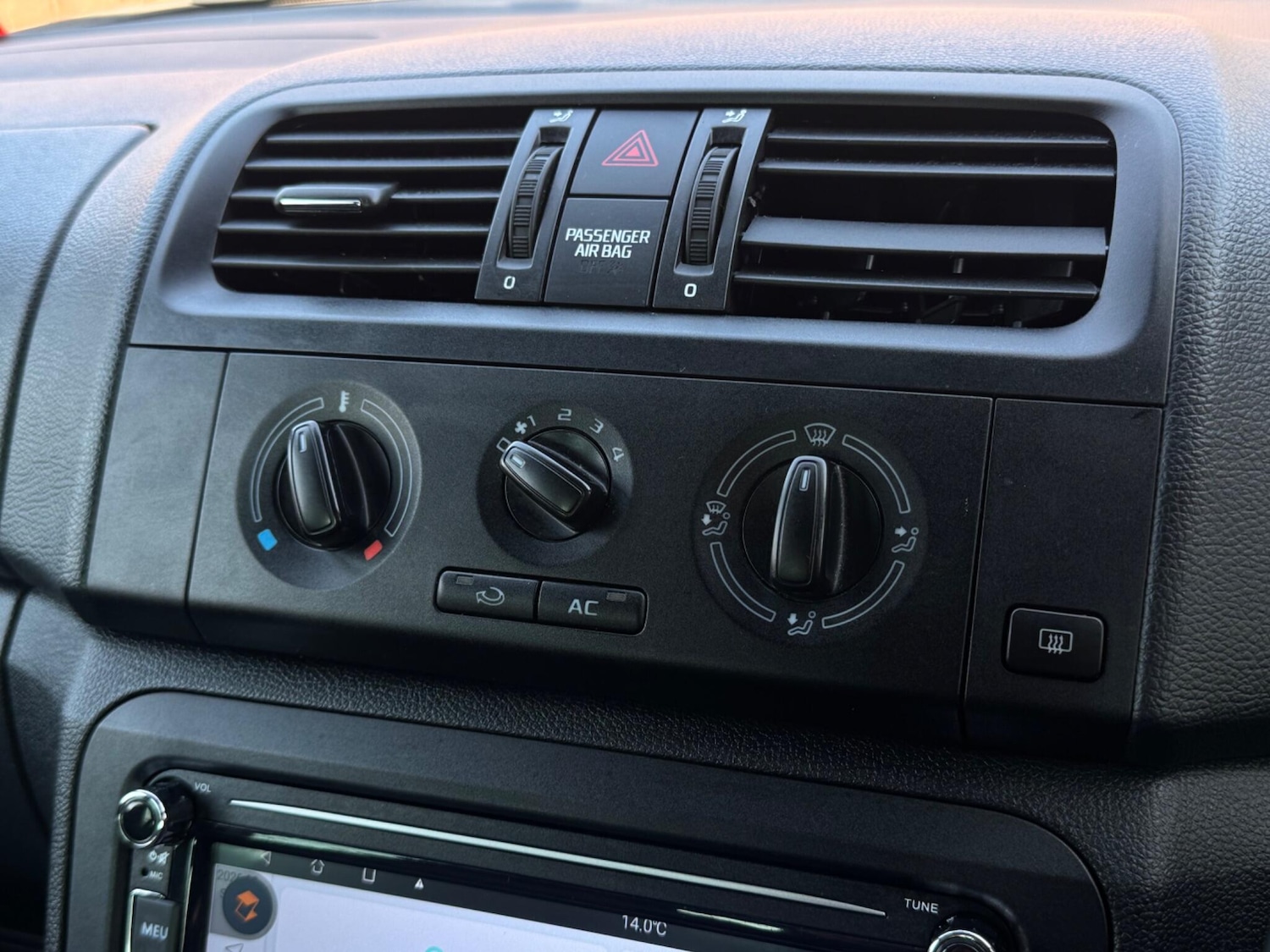 Used Skoda Fabia 2012 for sale - 77978061: Photo 40