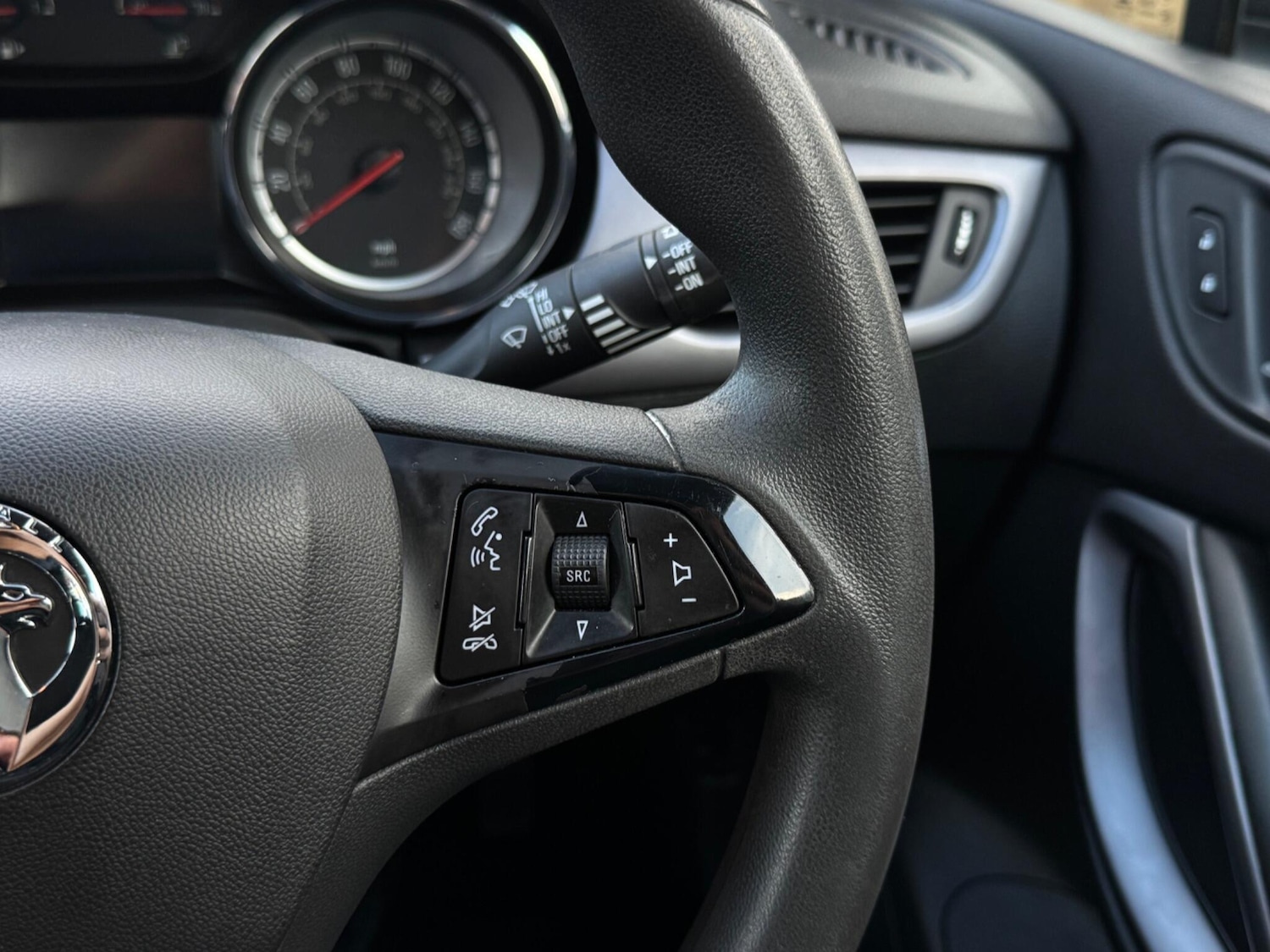 Used Vauxhall Astra 2016 for sale - 76965023: Photo 38