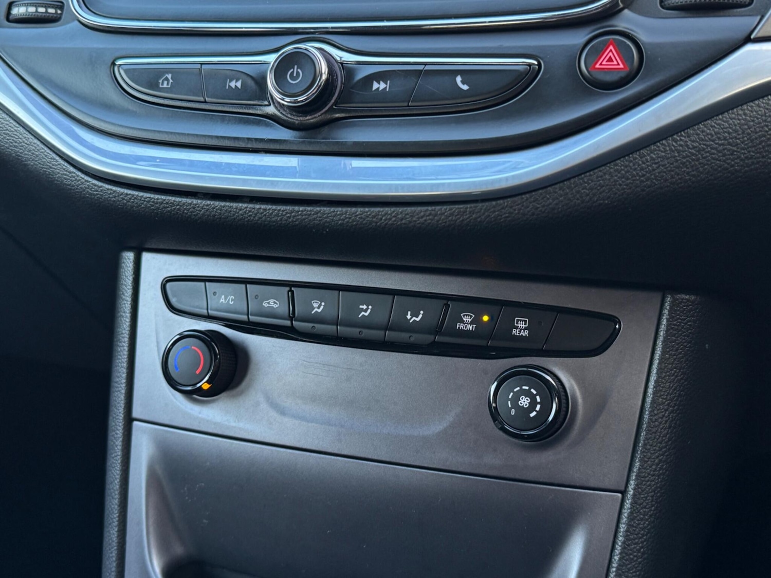 Used Vauxhall Astra 2016 for sale - 76965023: Photo 46