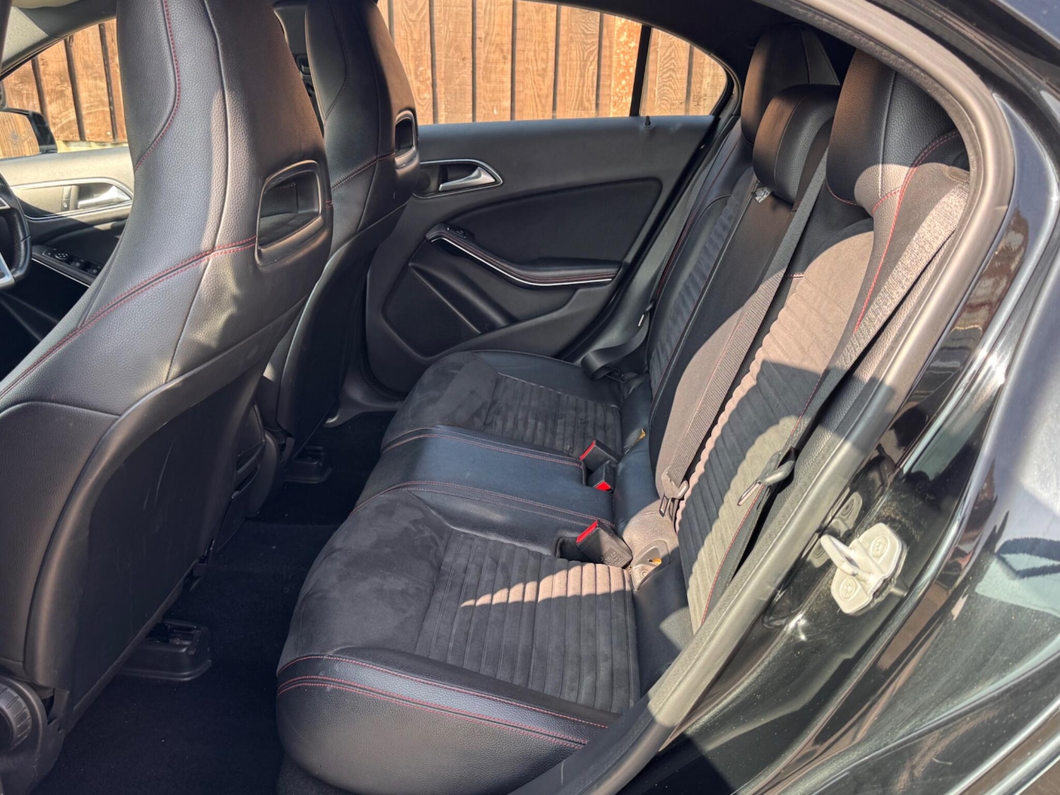 Used Mercedes-Benz A-Class 2013 for sale - 76099380: Photo 24