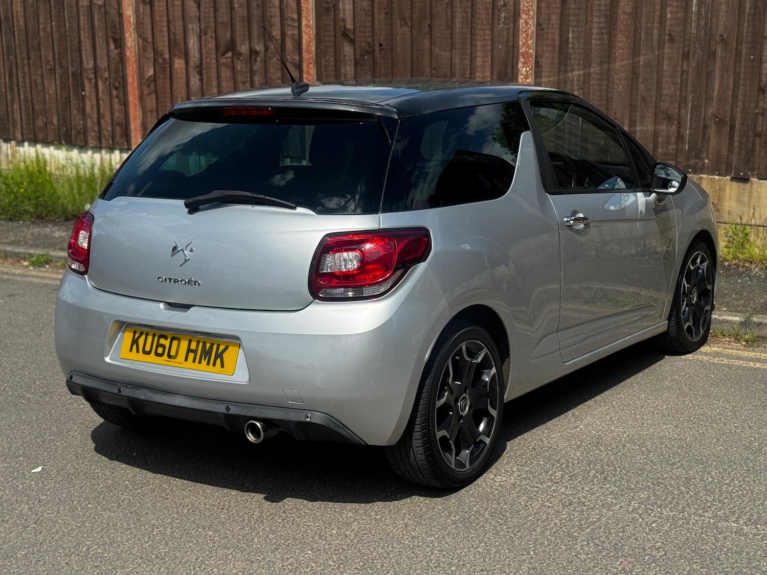 Vehicle 6
