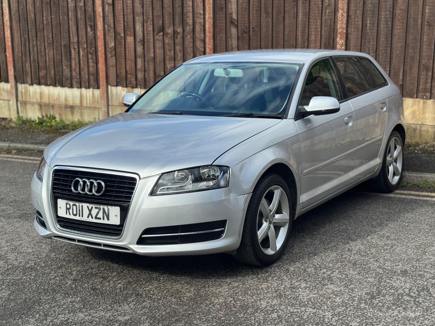 Used Audi A3 2011 for sale - 78062645: Photo 2