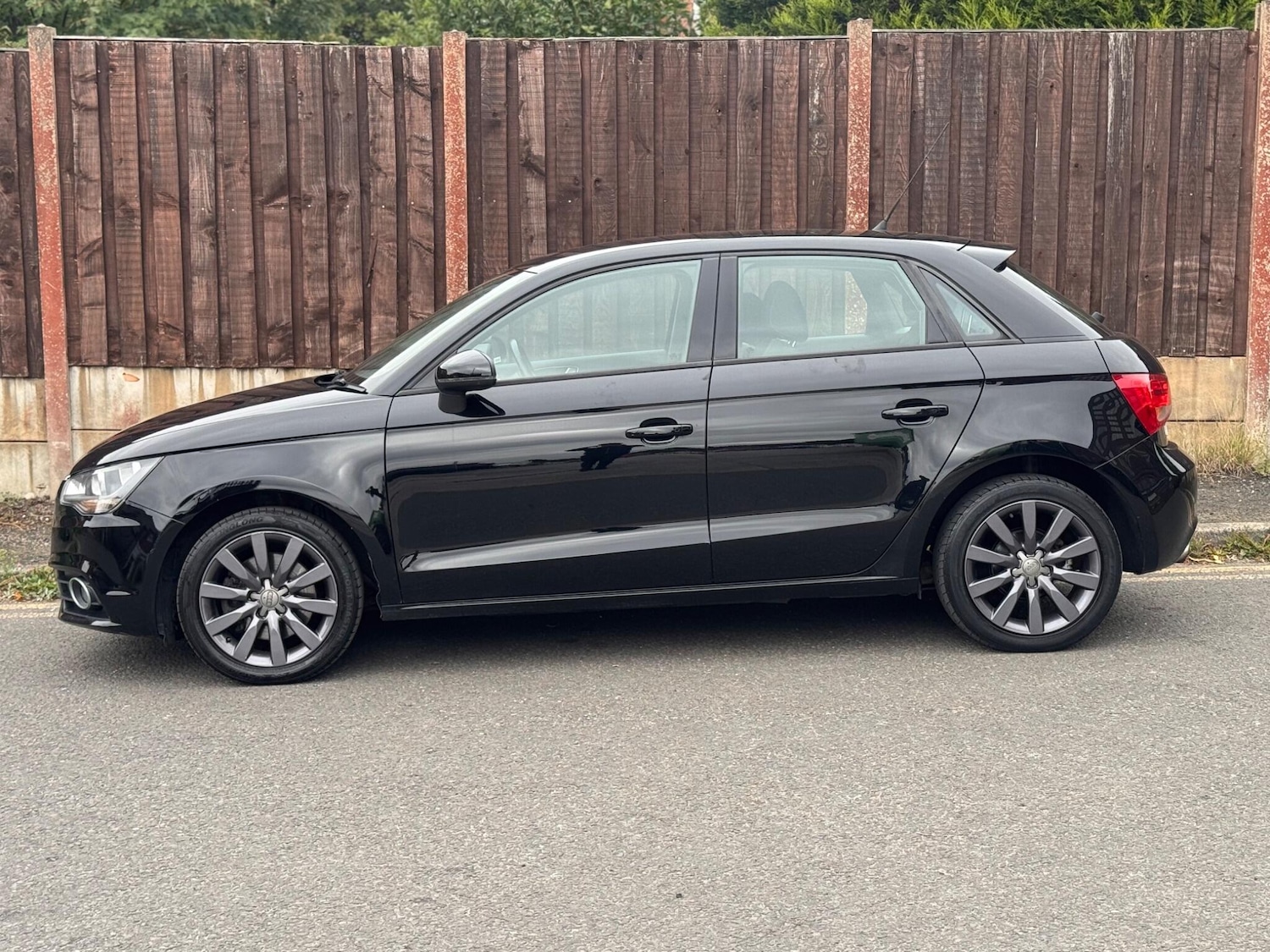 Used Audi A1 2012 for sale - 75623597: Photo 7
