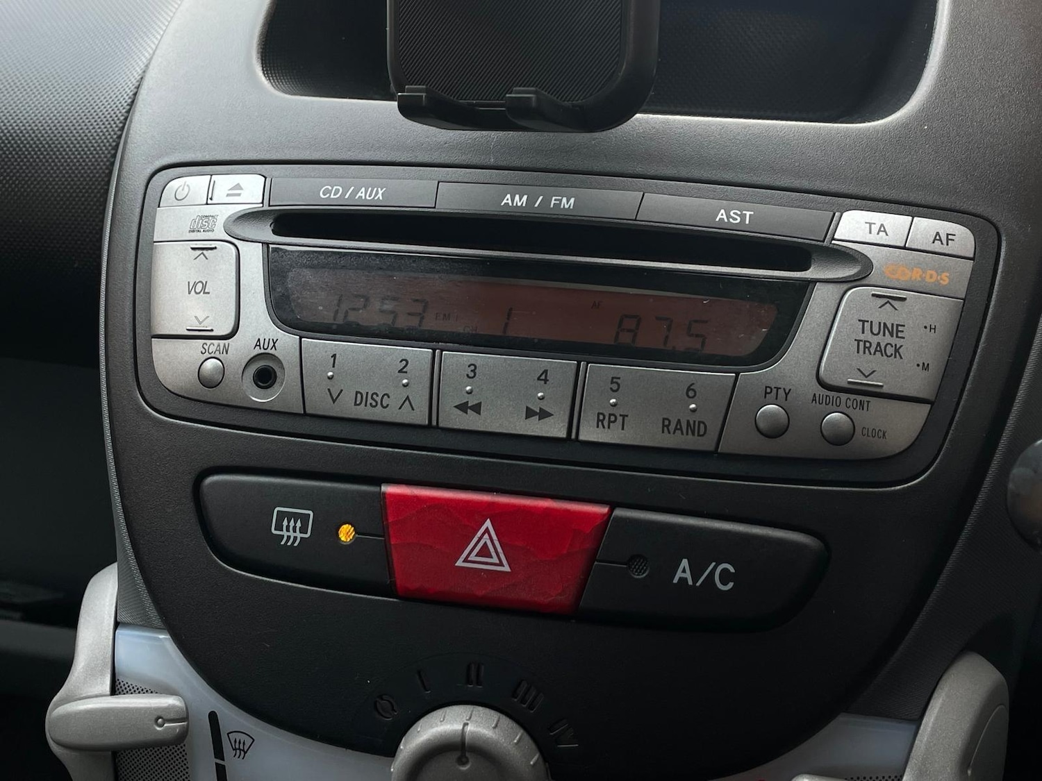 Used Toyota AYGO 2007 for sale - 77203901: Photo 32