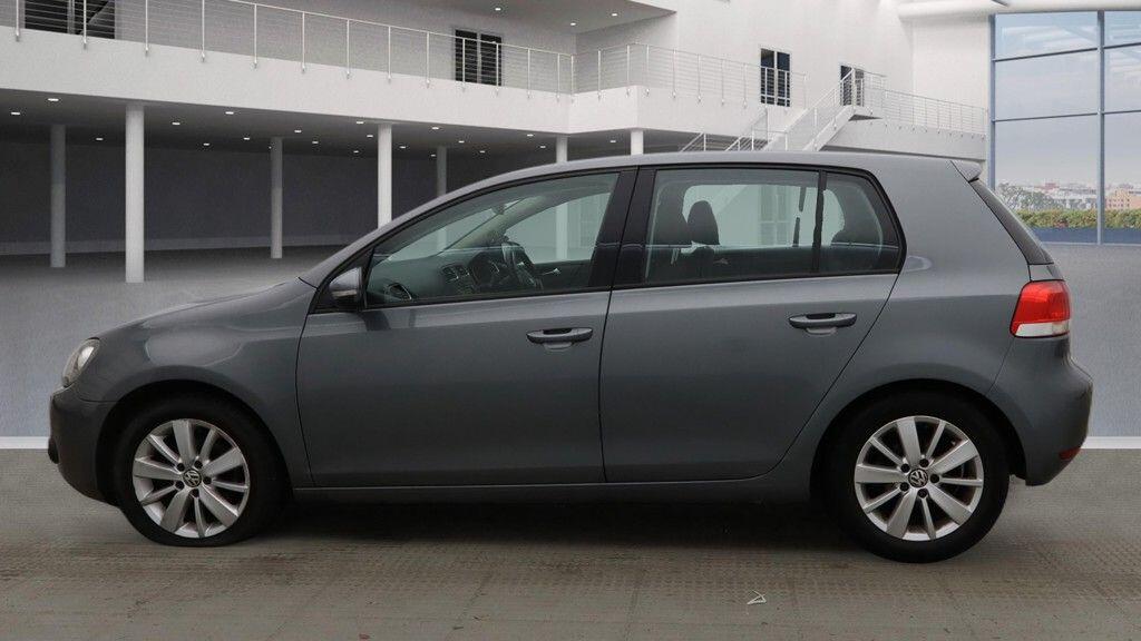 Used Volkswagen Golf 2011 for sale - 77331799: Photo 5