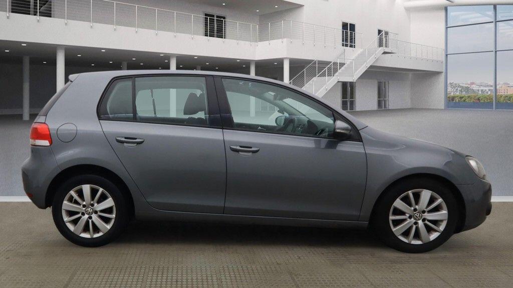 Used Volkswagen Golf 2011 for sale - 77331799: Photo 6