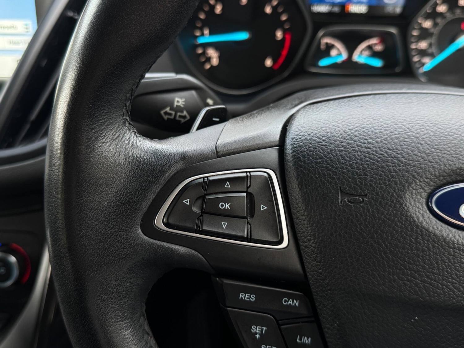 Used Ford Kuga 2018 for sale - 76935881: Photo 37