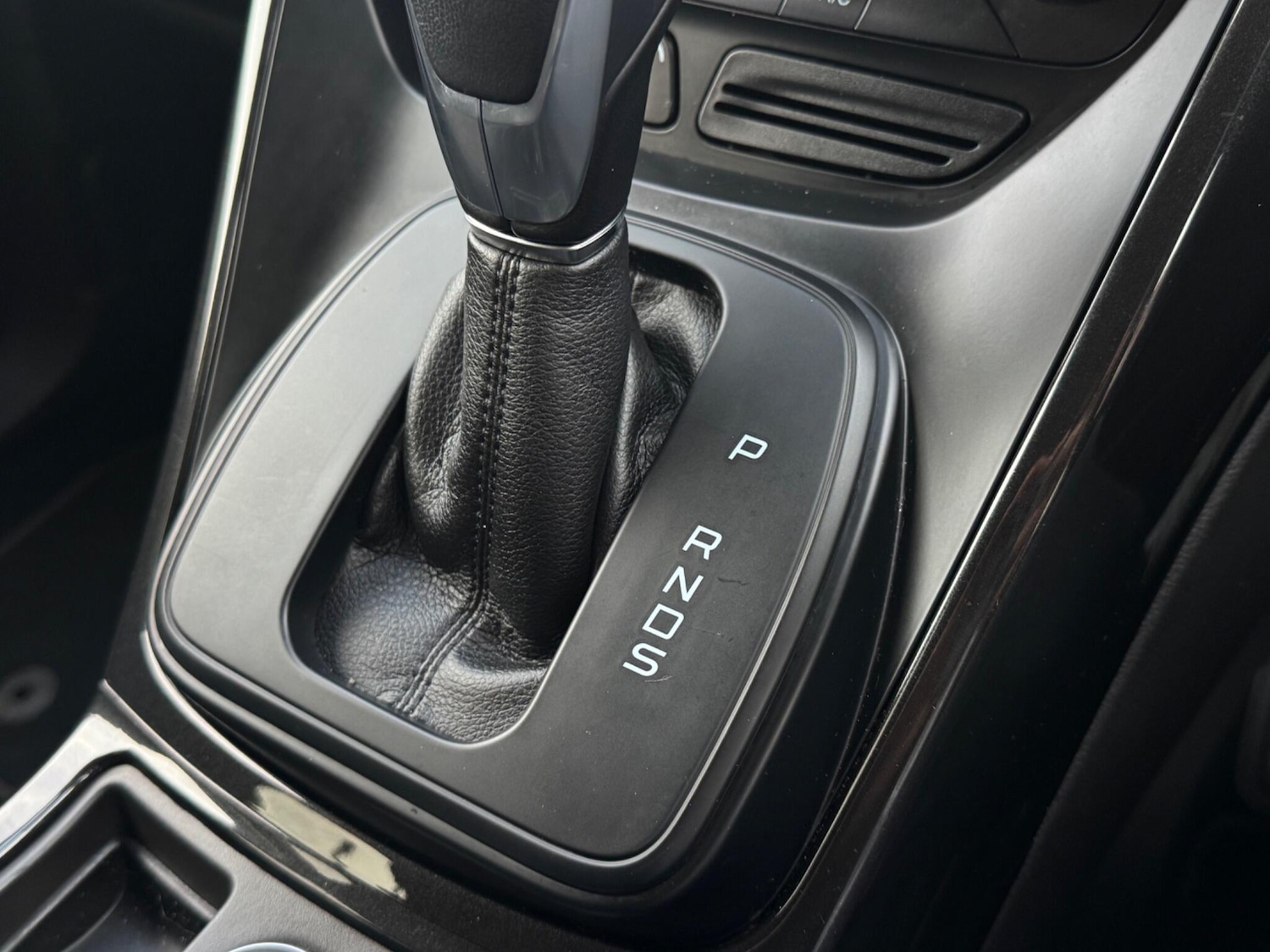 Used Ford Kuga 2018 for sale - 76935881: Photo 51