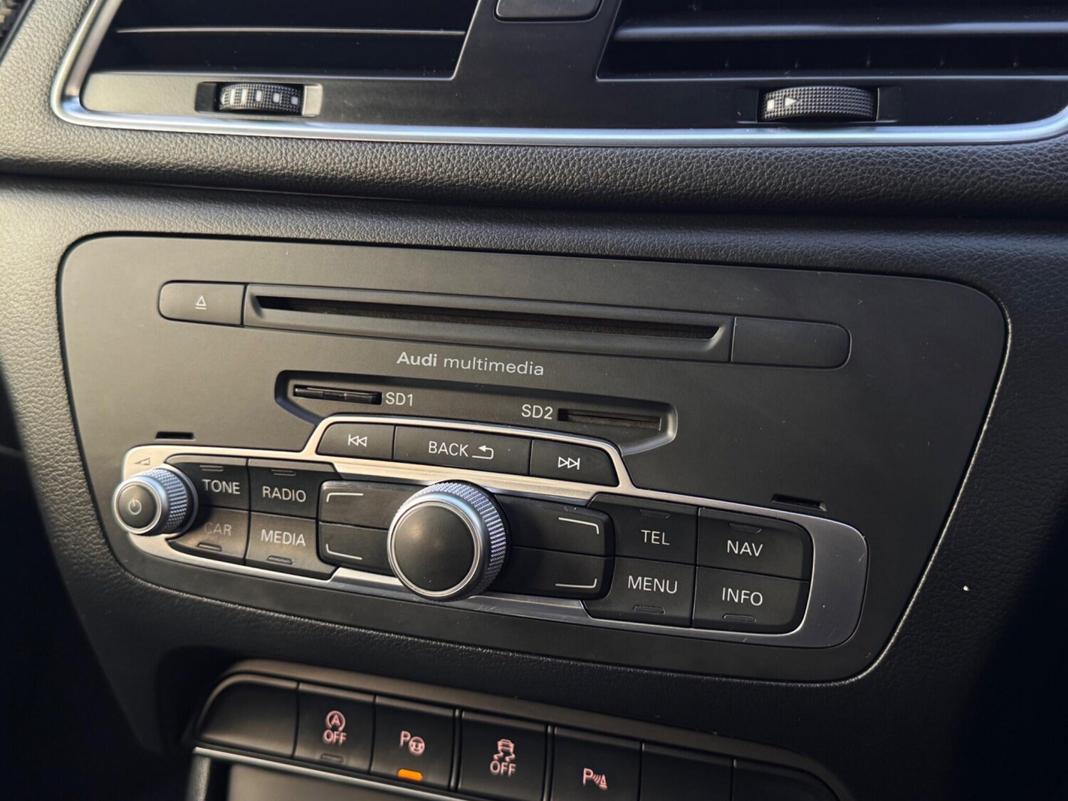 Used Audi Q3 2012 for sale - 76360067: Photo 53