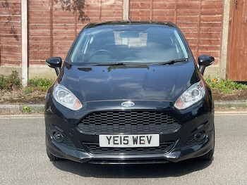 Used Ford Fiesta 2015 for sale - 78481136: Photo