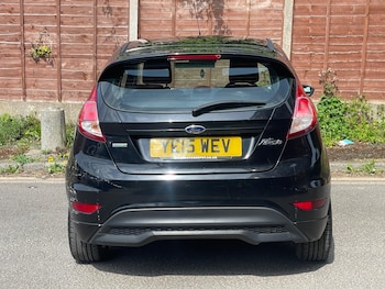 Used Ford Fiesta 2015 for sale - 78481136: Photo