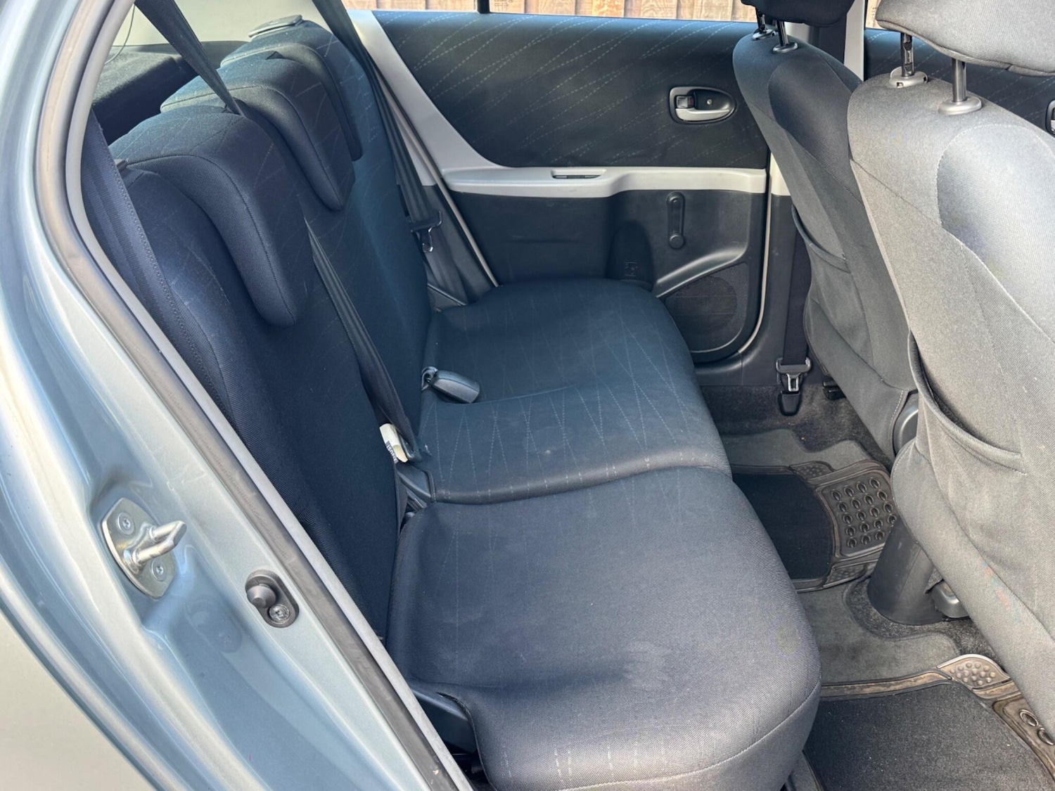 Used Toyota Yaris for sale - 78057988: Photo 17