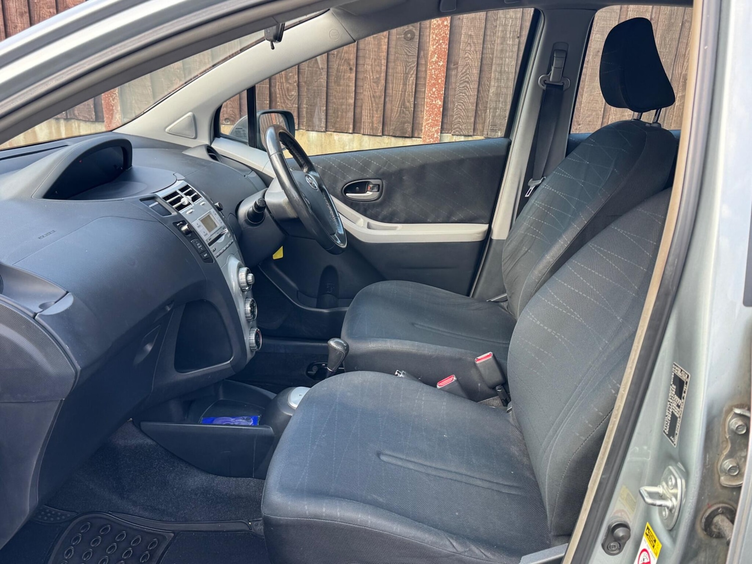 Used Toyota Yaris for sale - 78057988: Photo 26