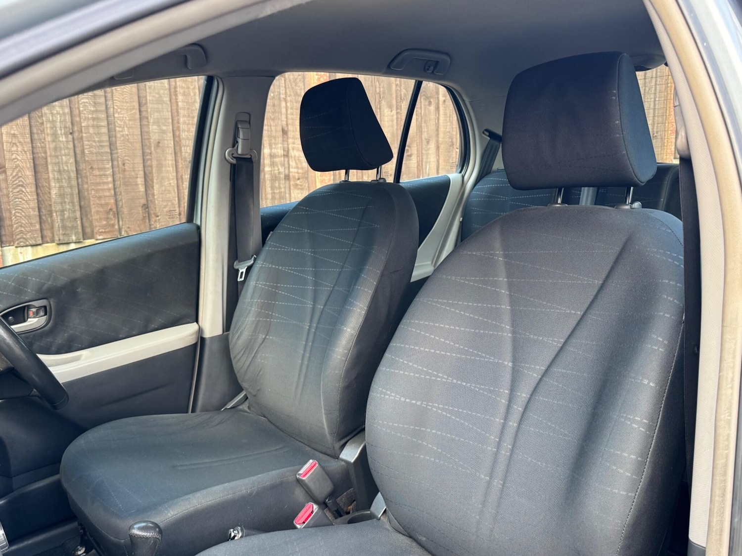 Used Toyota Yaris for sale - 78057988: Photo 28