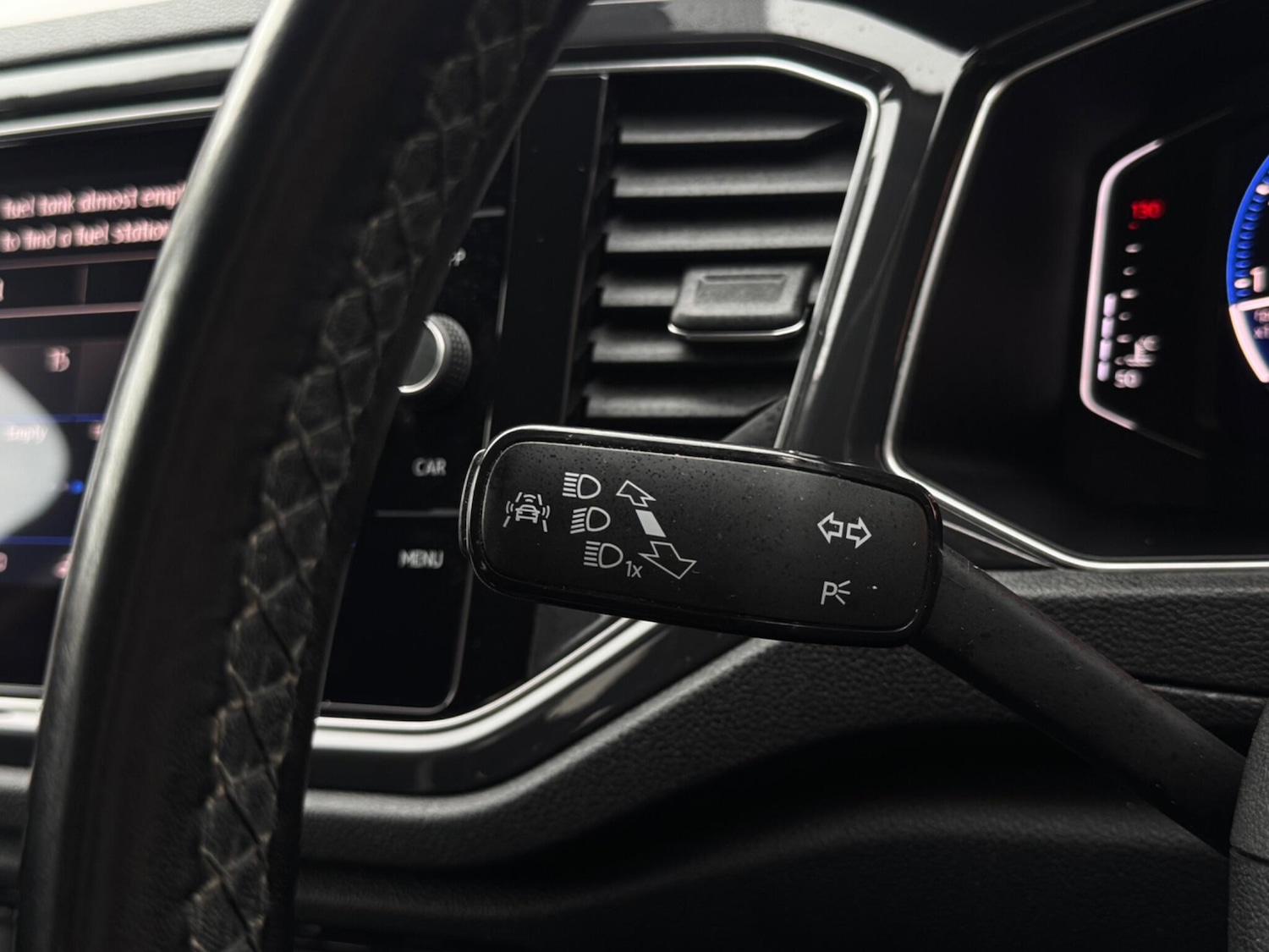 Used Volkswagen T-Roc 2018 for sale - 76996660: Photo 53