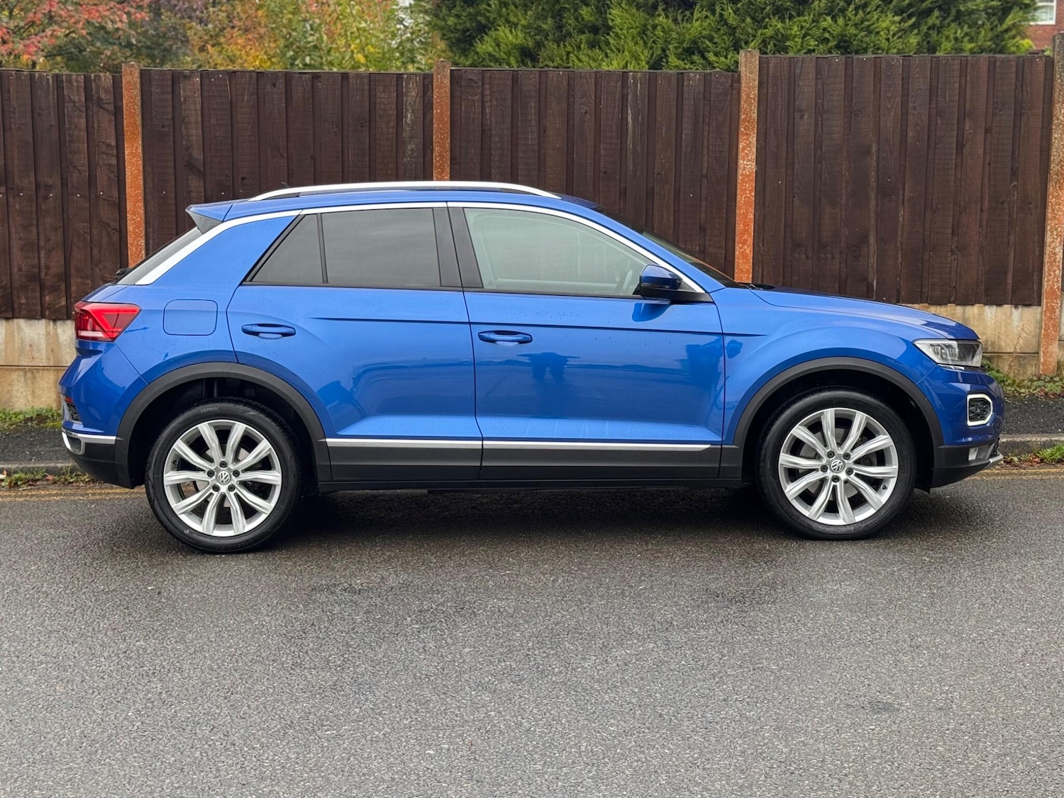 Used Volkswagen T-Roc 2018 for sale - 76996660: Photo 8